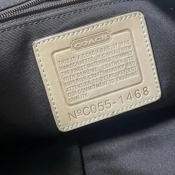 Auth COACH Signature/Ergo 1468 Khaki Beige Jacquard Leather - Shoulder Bag - Picture 8 of 9